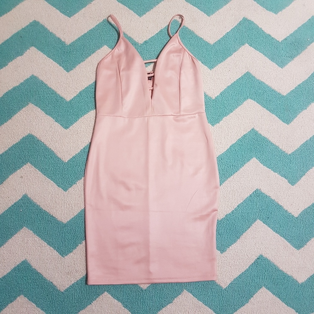 Light pink bodycon dress